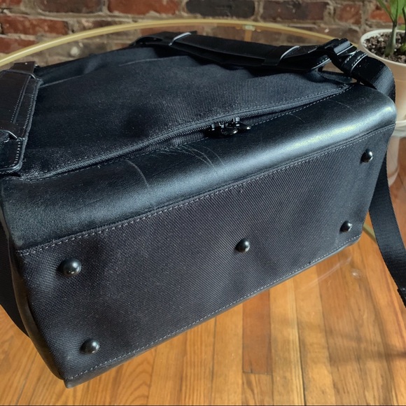 Lo & Sons The Prospect Backpack - Picture 15 of 16